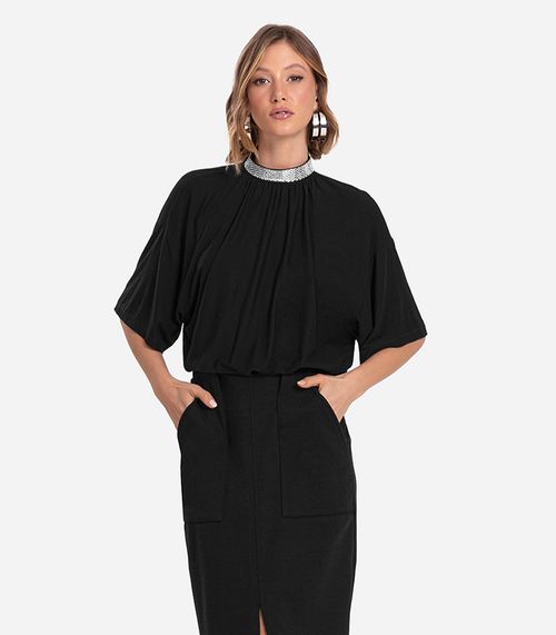 Blusa Feminina Gola Alta Endless Preto