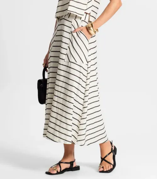 Saia Midi Com Bolso Endless Preto