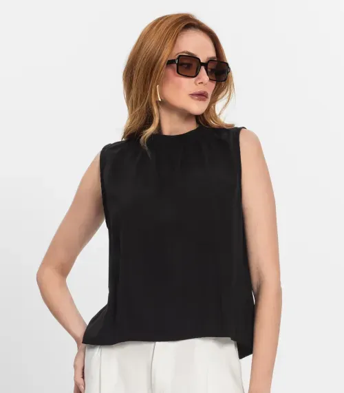 Regata Feminina Curta Com Gola Endless Preto