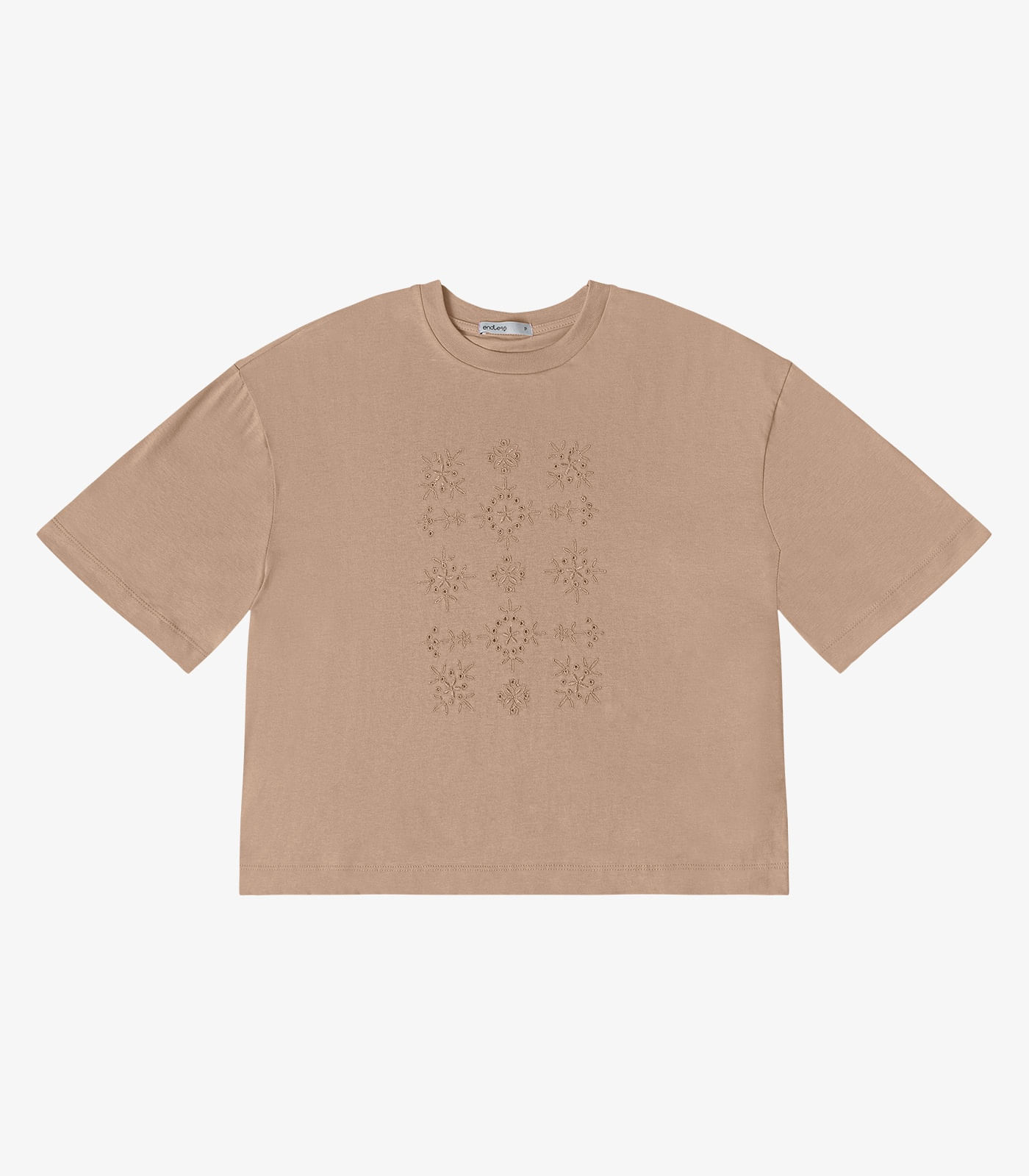 Blusas e Camisetas essenciais para o guarda-roupa - Endless