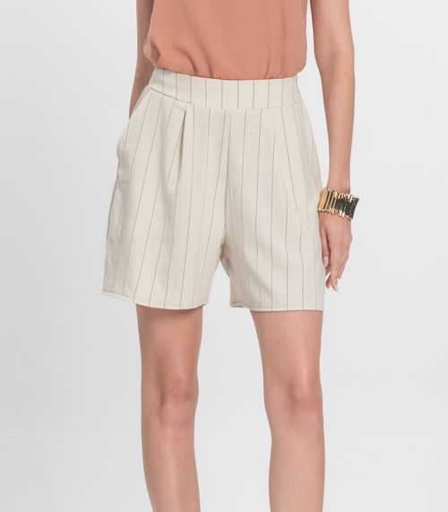 Shorts Feminino Com Bolsos Endless Bege