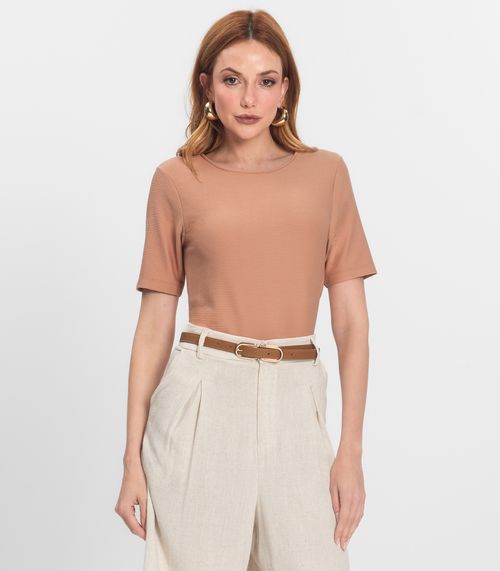 Blusa Feminina Manga Curta em Poly Endless Marrom