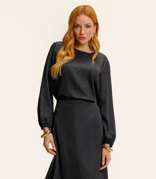 Blusa Manga Longa Jaquard Acetinado Onças Feminina Preto