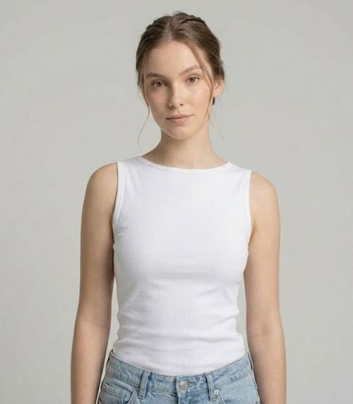 Regata Feminina Decote Nas Costas Infinita Cor Branco