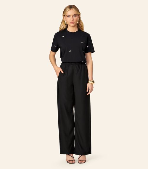 T-Shirt Feminina Cotton Com Aplicações Endless Preto