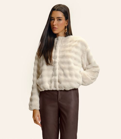 Casaco Feminino Peluciado Endless Bege
