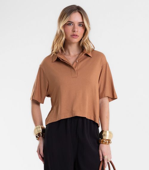 Camisa Polo Feminina Em Visco Maquinetada Endless Marrom